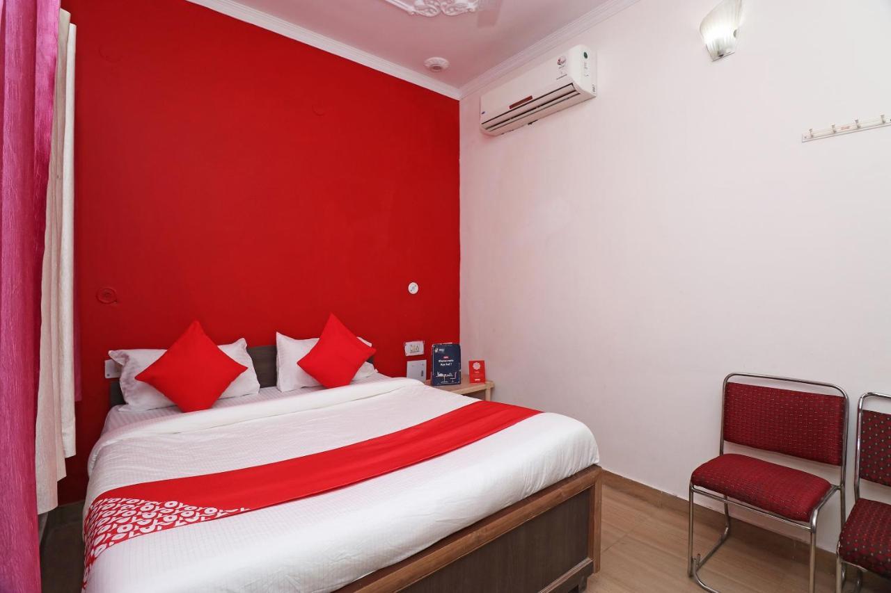 Oyo 27750 Bhagwati Residency Hotel Mirzāpur Zewnętrze zdjęcie
