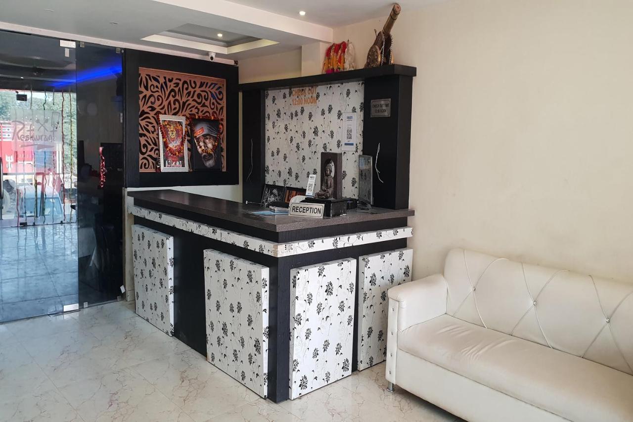 Oyo 27750 Bhagwati Residency Hotel Mirzāpur Zewnętrze zdjęcie