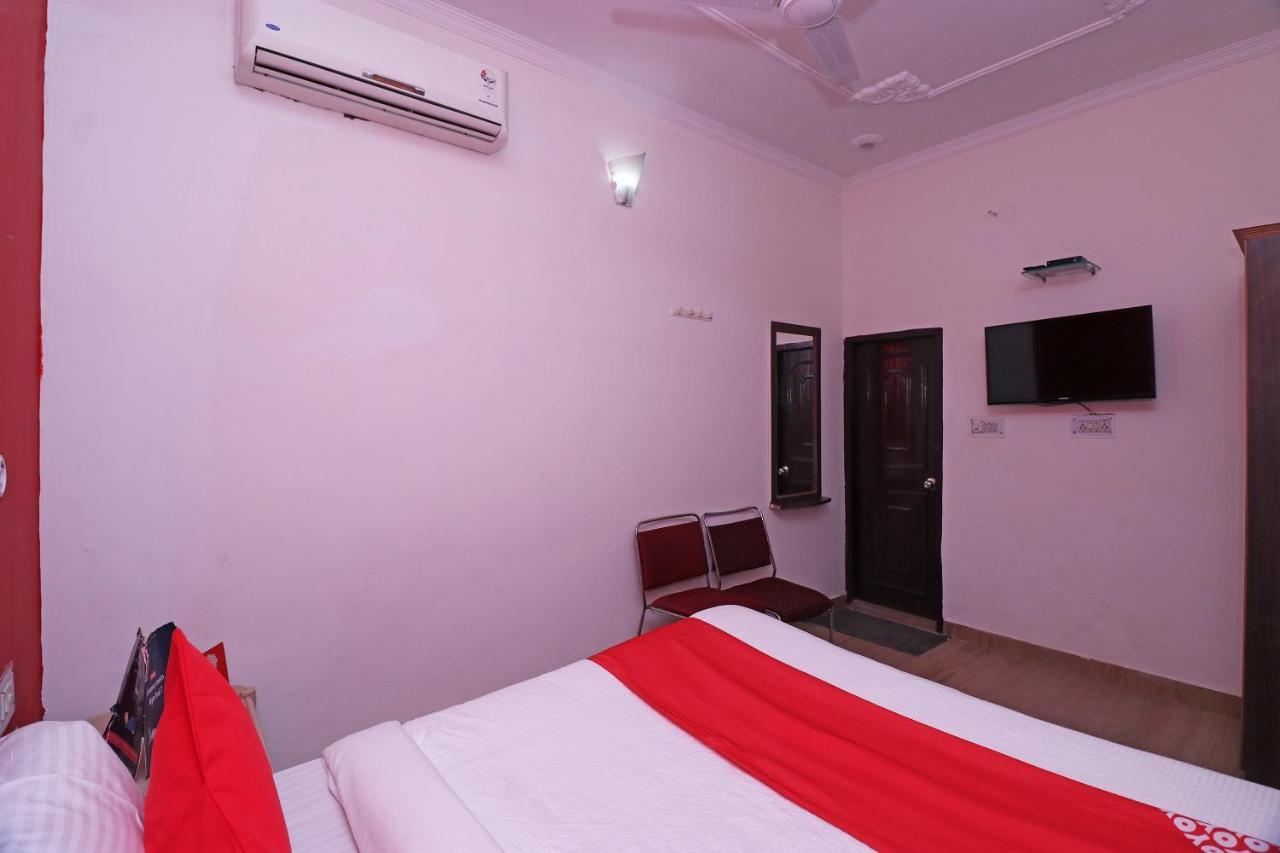 Oyo 27750 Bhagwati Residency Hotel Mirzāpur Zewnętrze zdjęcie