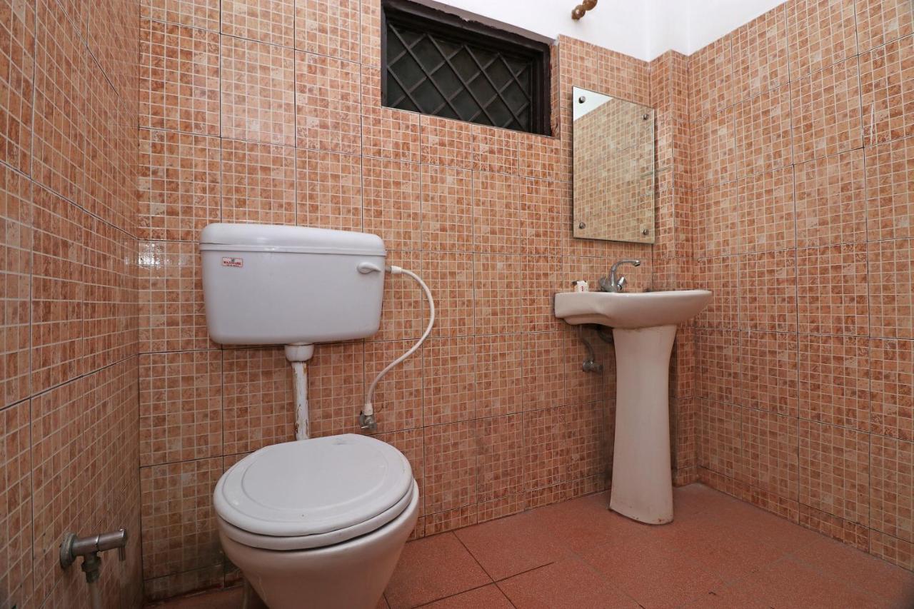 Oyo 27750 Bhagwati Residency Hotel Mirzāpur Zewnętrze zdjęcie