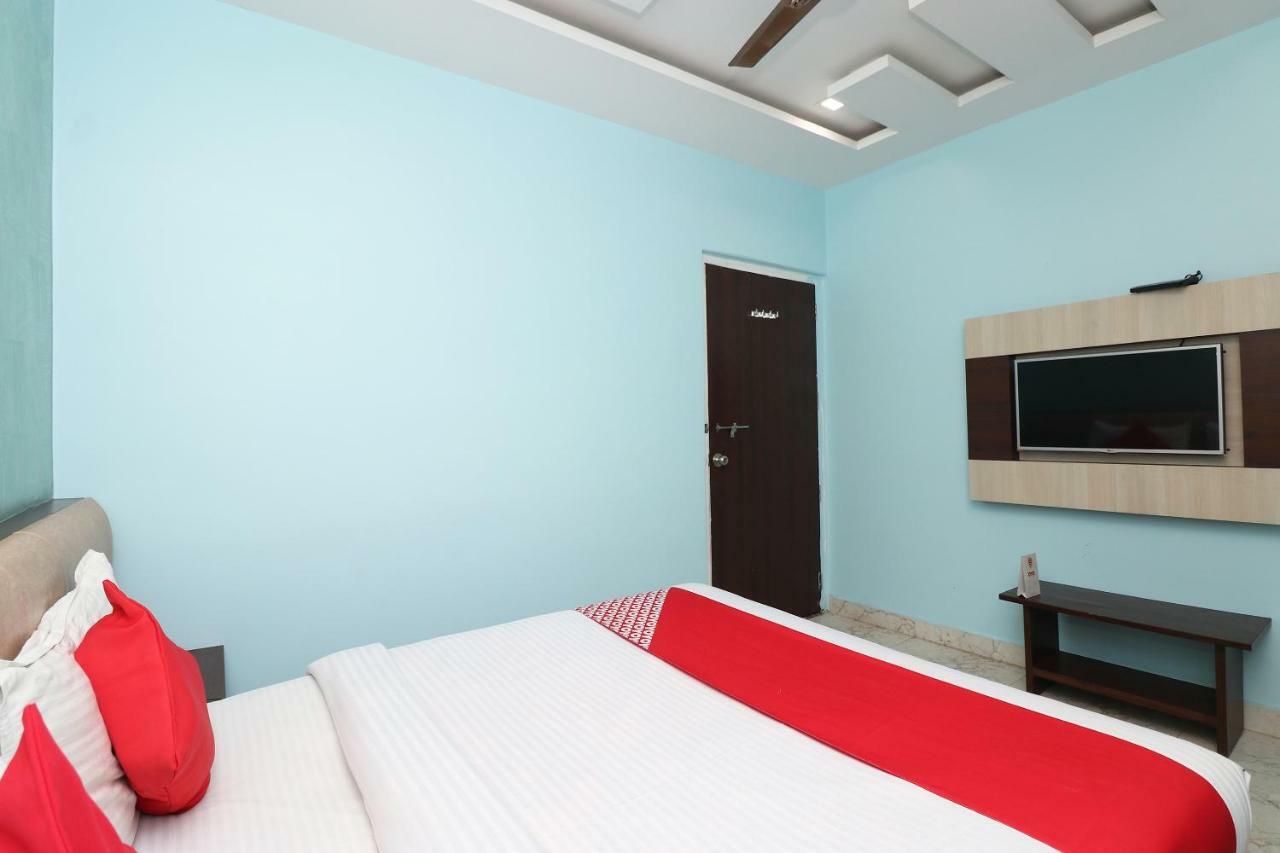 Oyo 27750 Bhagwati Residency Hotel Mirzāpur Zewnętrze zdjęcie