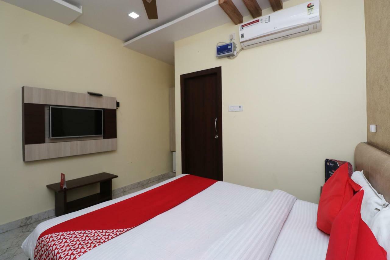 Oyo 27750 Bhagwati Residency Hotel Mirzāpur Zewnętrze zdjęcie