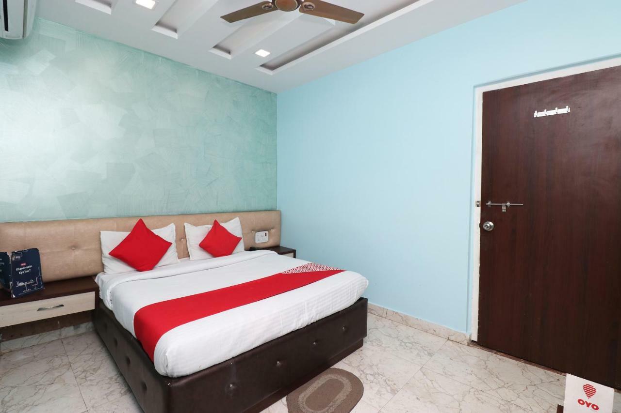 Oyo 27750 Bhagwati Residency Hotel Mirzāpur Zewnętrze zdjęcie