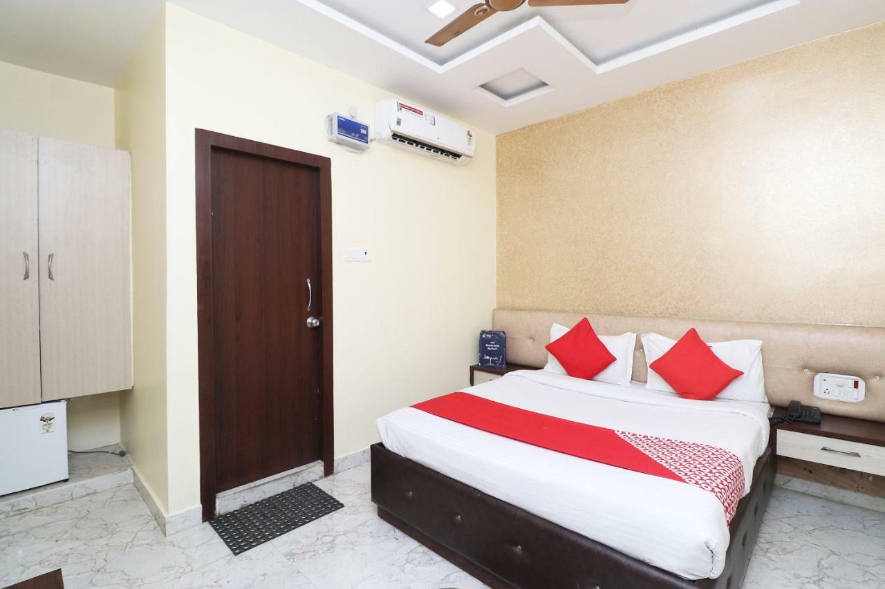 Oyo 27750 Bhagwati Residency Hotel Mirzāpur Zewnętrze zdjęcie